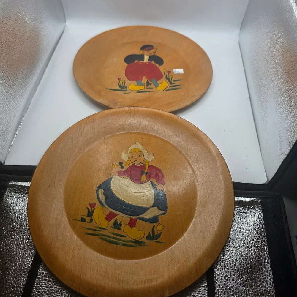 Vintage Dutch Boy Girl Wooden Wall Plates Pair Folk Art Holland MCM Decor